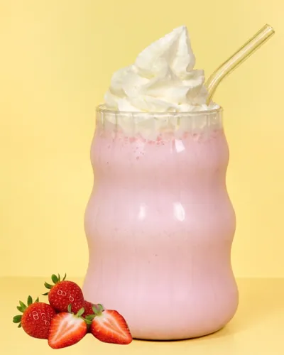 Strawberry Milkshake at MUST Cookies, Pererenan, Bali